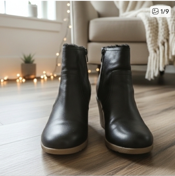 Elegant Black Leather Wedge Preppy  Ankle Boots - Picture 9 of 9